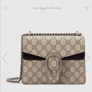 GUCCI Dionysus GG Supreme mini bag.